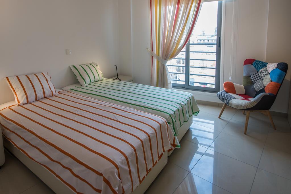 Skylight Megaron Apartment Larnaca Exterior photo